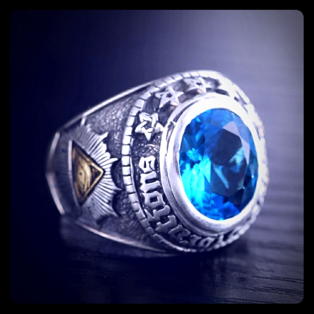 BLUE TOTEM RING